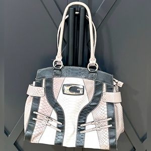 Gorgeous Guess Tote